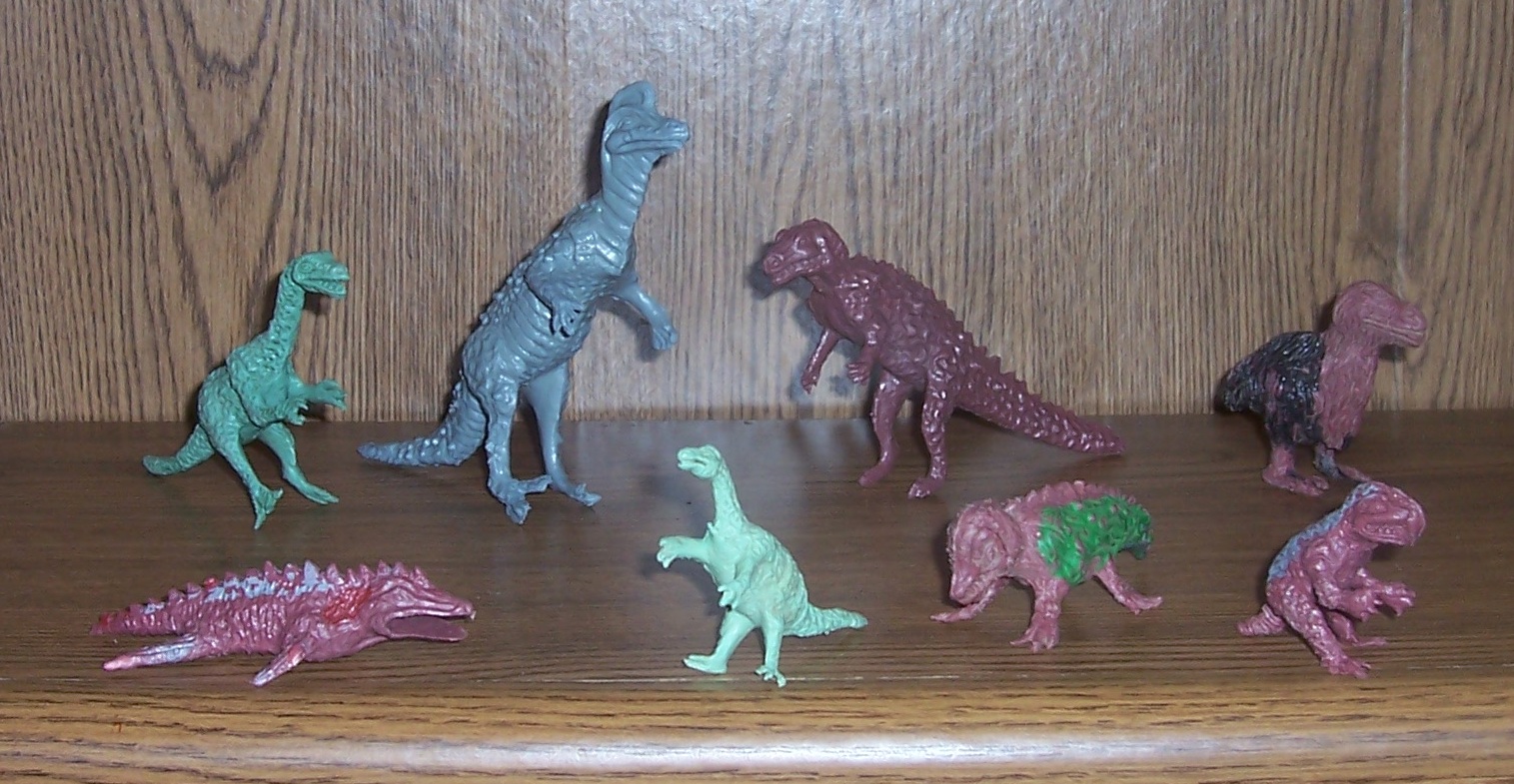 WHITE POST DINOSAURS