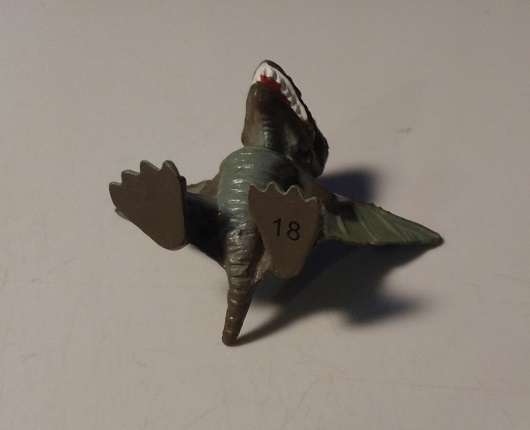 18 - UNDERSIDE NUMBERING OF FLYING CREATURE