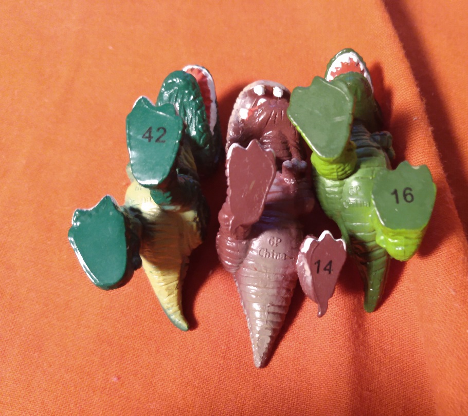 UNDERSIDE NUMBERING OF SEVERAL DINO FROZ