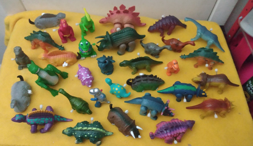 SUPER BUNCH OF WINDUP DINOSAURS
