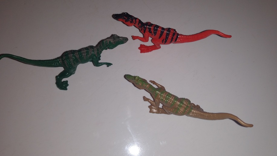 JURASSIC WORLD ALLOSAURUS