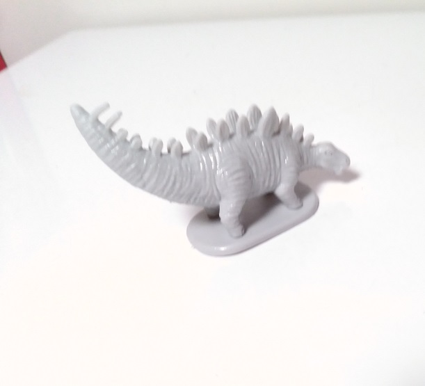 GRAY STEGOSAURUS