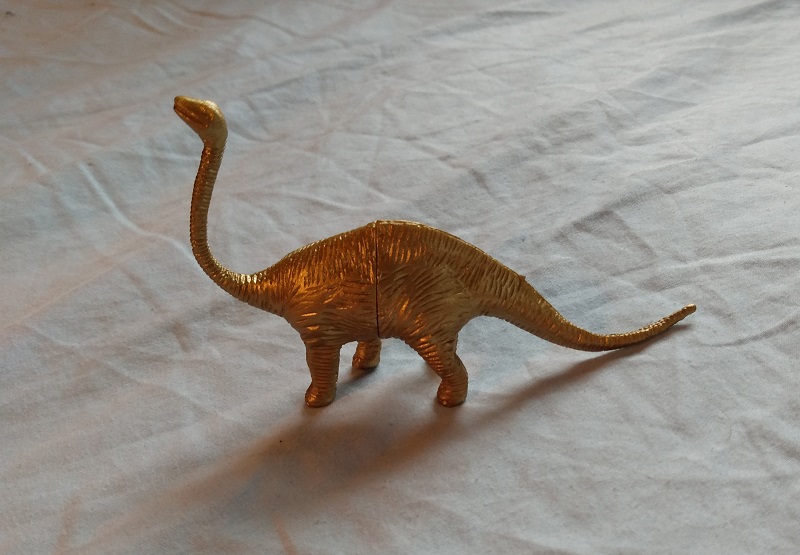 GOLD DINOSAUR