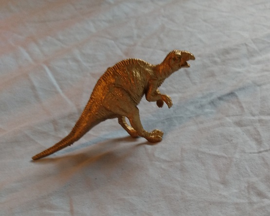 GOLD DINOSAUR