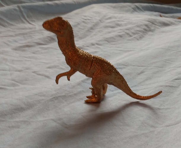 GOLD DINOSAUR