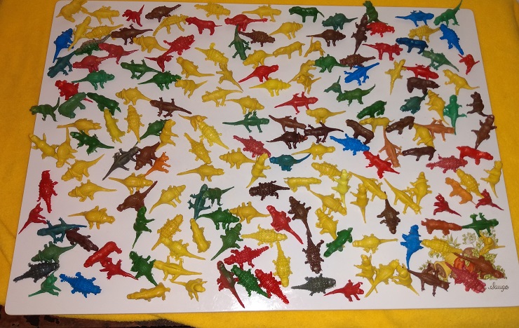 MINI VINYL DINOSAURS