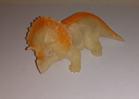 MEDIUM TRANSLUCENT TRICERSTOPS