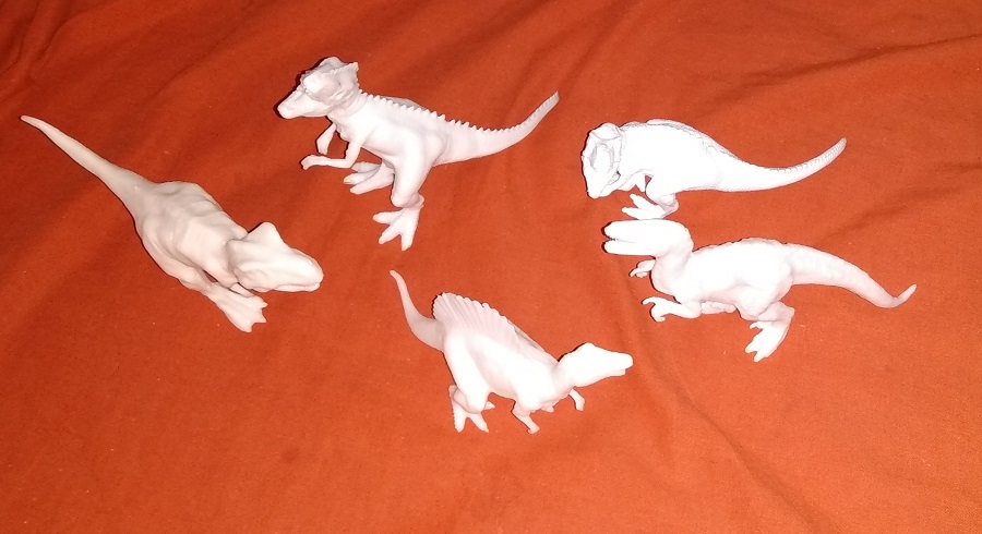 WHITE CARNIVORE DINOSAURS