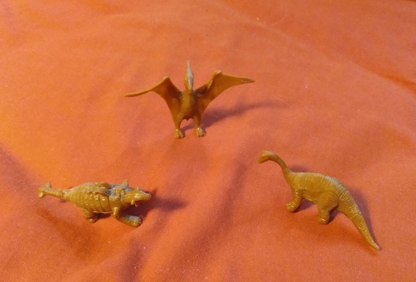 SMALL BROWN DINOSAURS