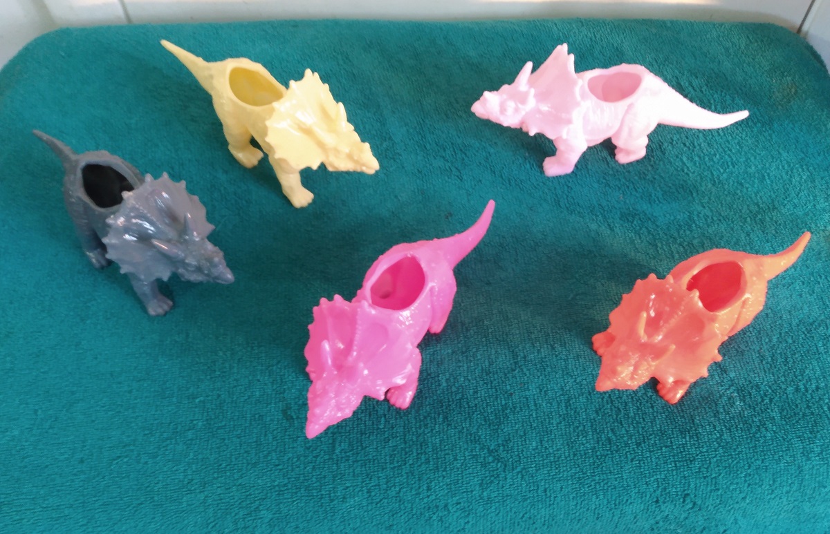TRICERATOPS PLANTERS