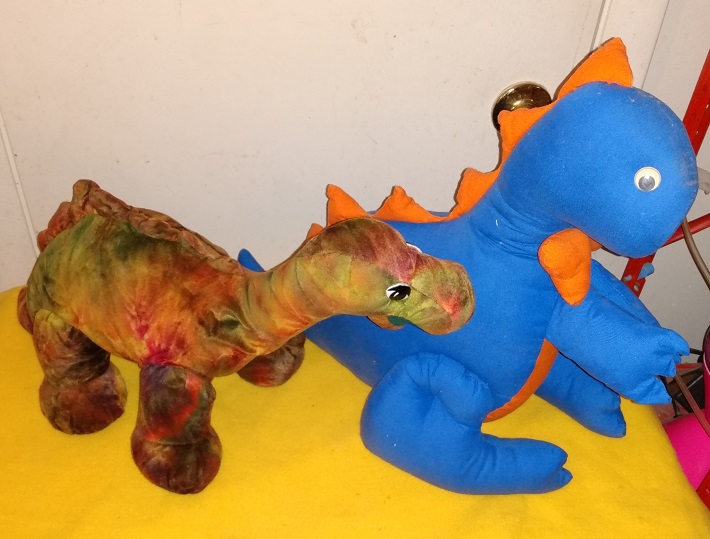 DINOSAUR STUFFED ANIMALS