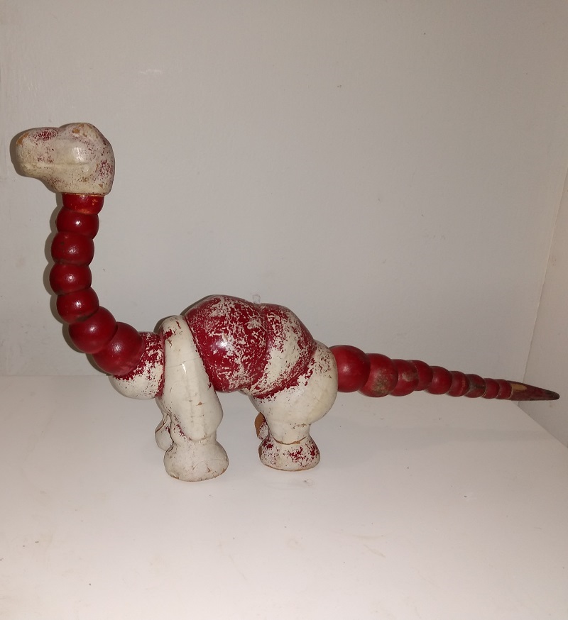 TWISTUM BRONTOSAURUS