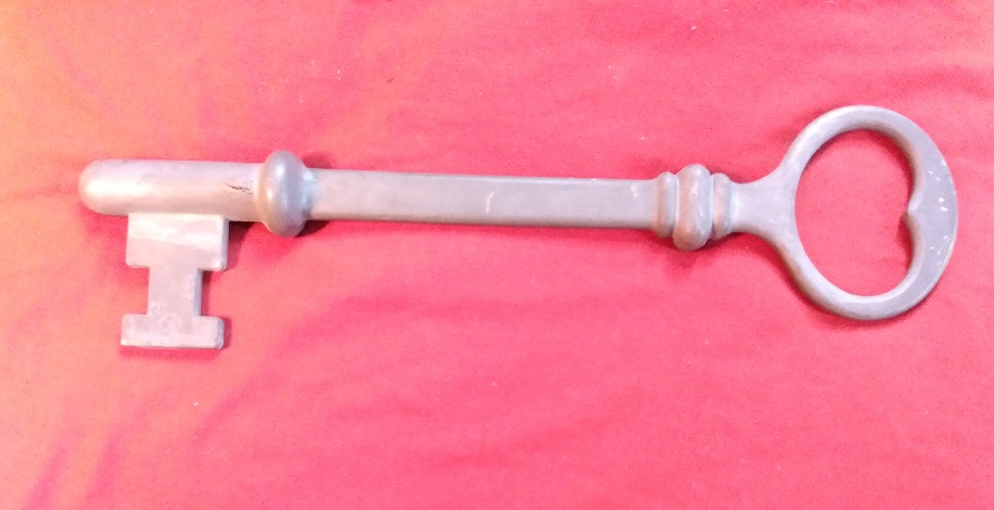 BIG JAILHOUSE KEY I JUST GOT OFF OF EBAY