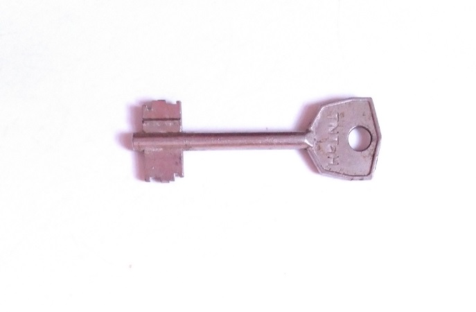 SKELETON KEY