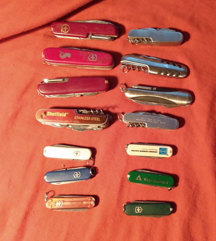 SWISS ARMY TYPE KNIVES