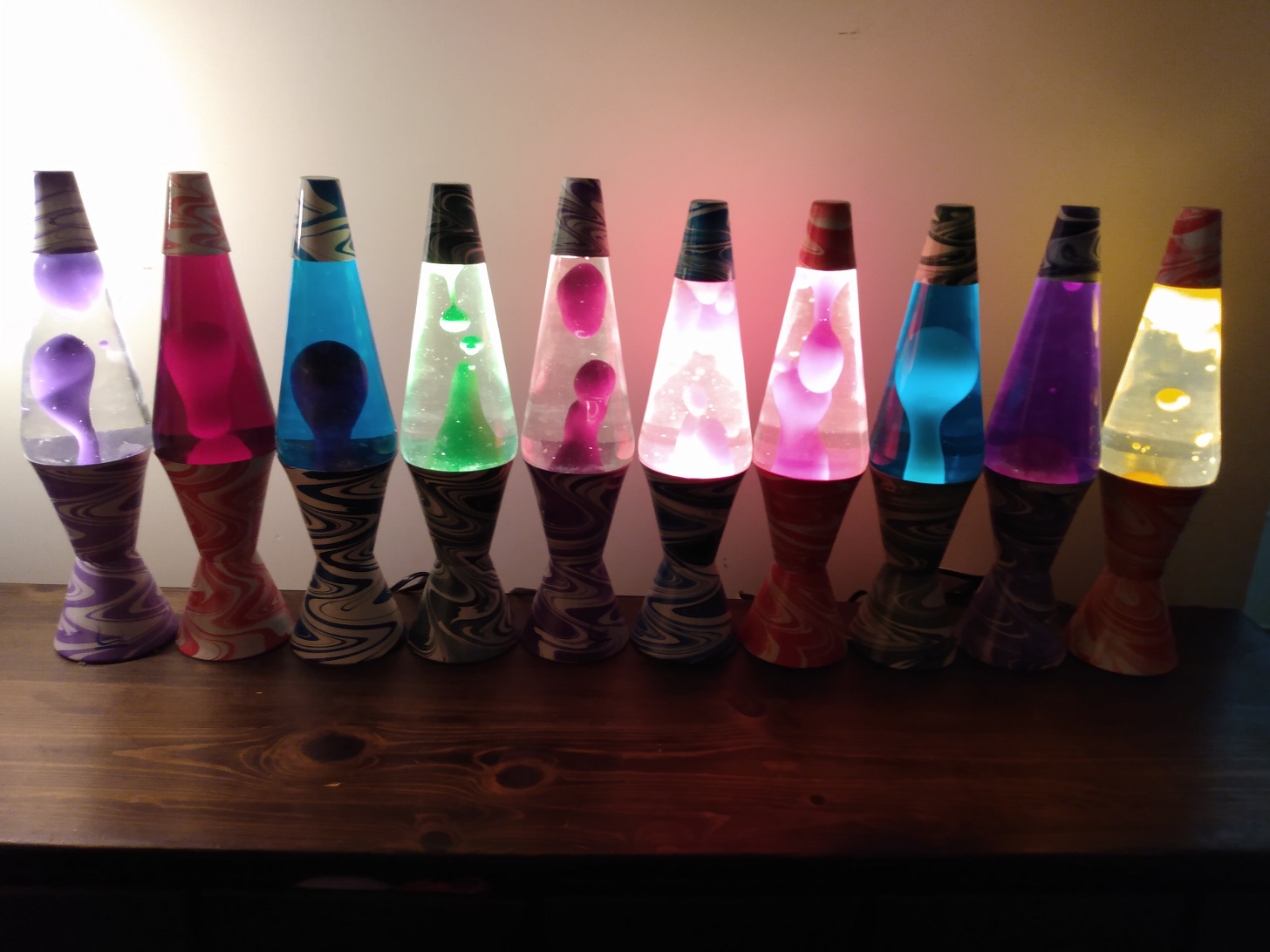 TEN PSYCHEDELIC SWIRL LAVA LAMPS