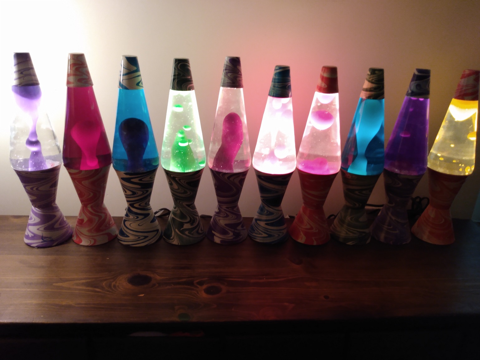 TEN PSYCHEDELIC SWIRL LAVA LAMPS