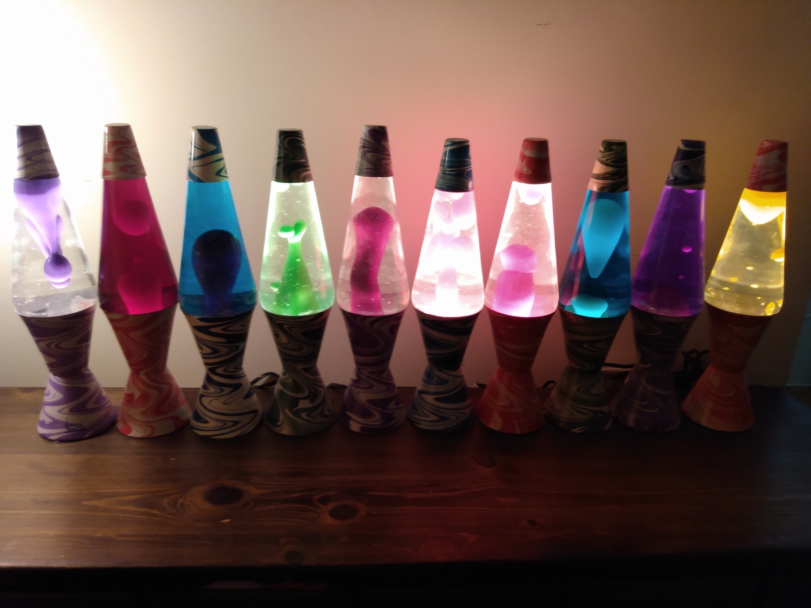 TEN PSYCHEDELIC SWIRL LAVA LAMPS