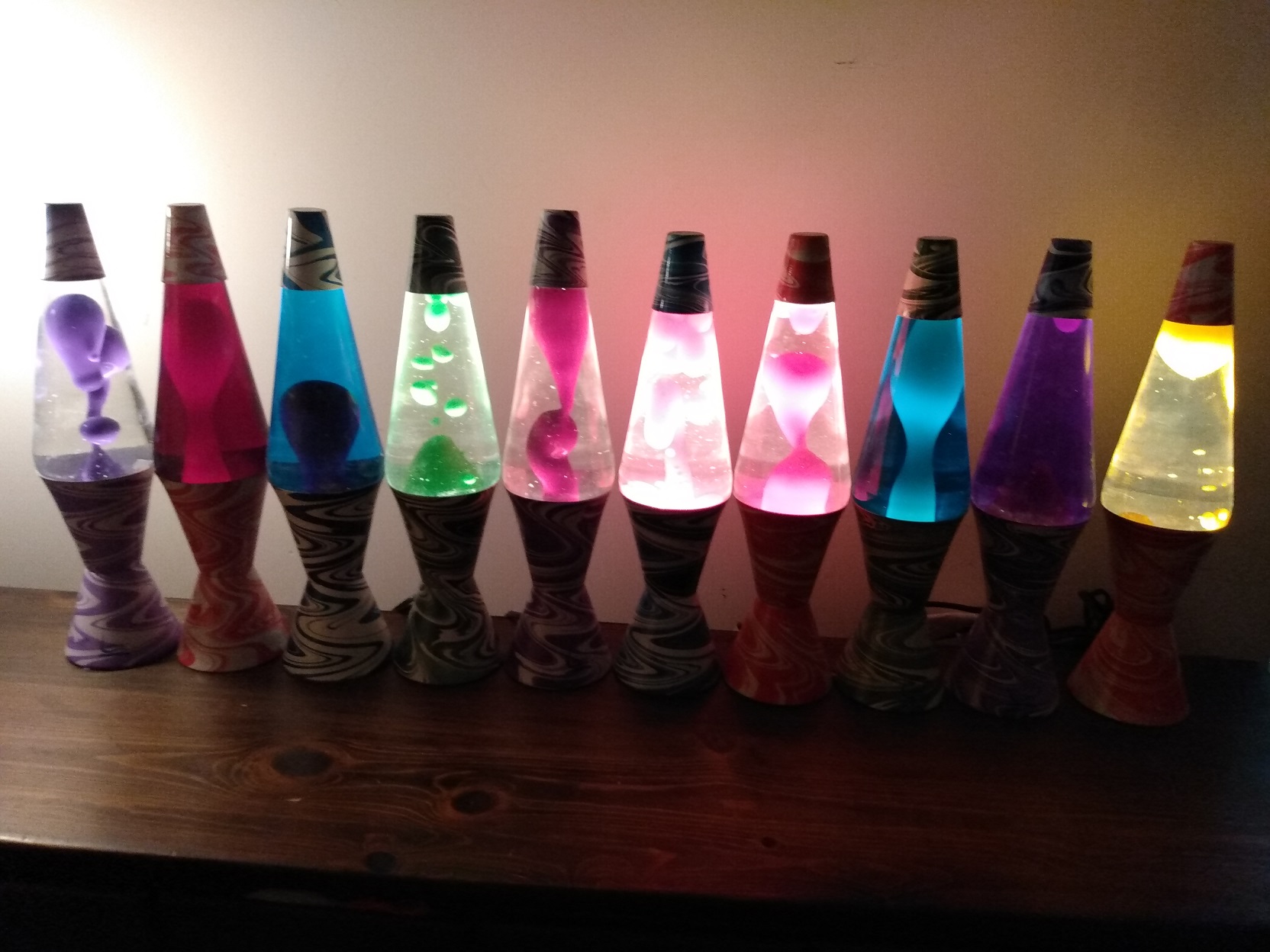 TEN PSYCHEDELIC SWIRL LAVA LAMPS