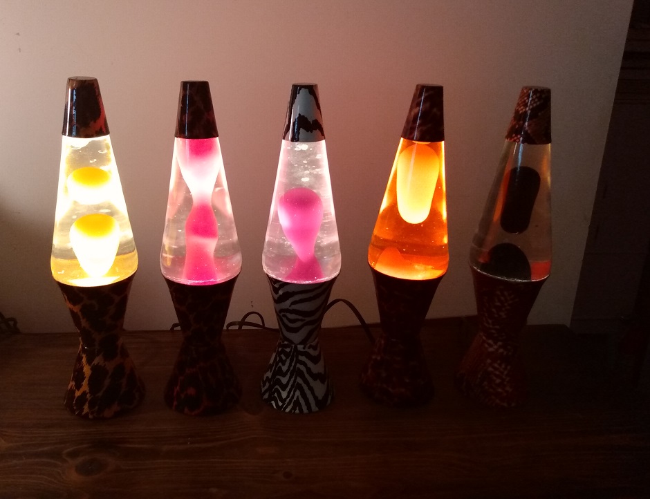FIVE ORIGINAL SAFARI LAVA LAMPS