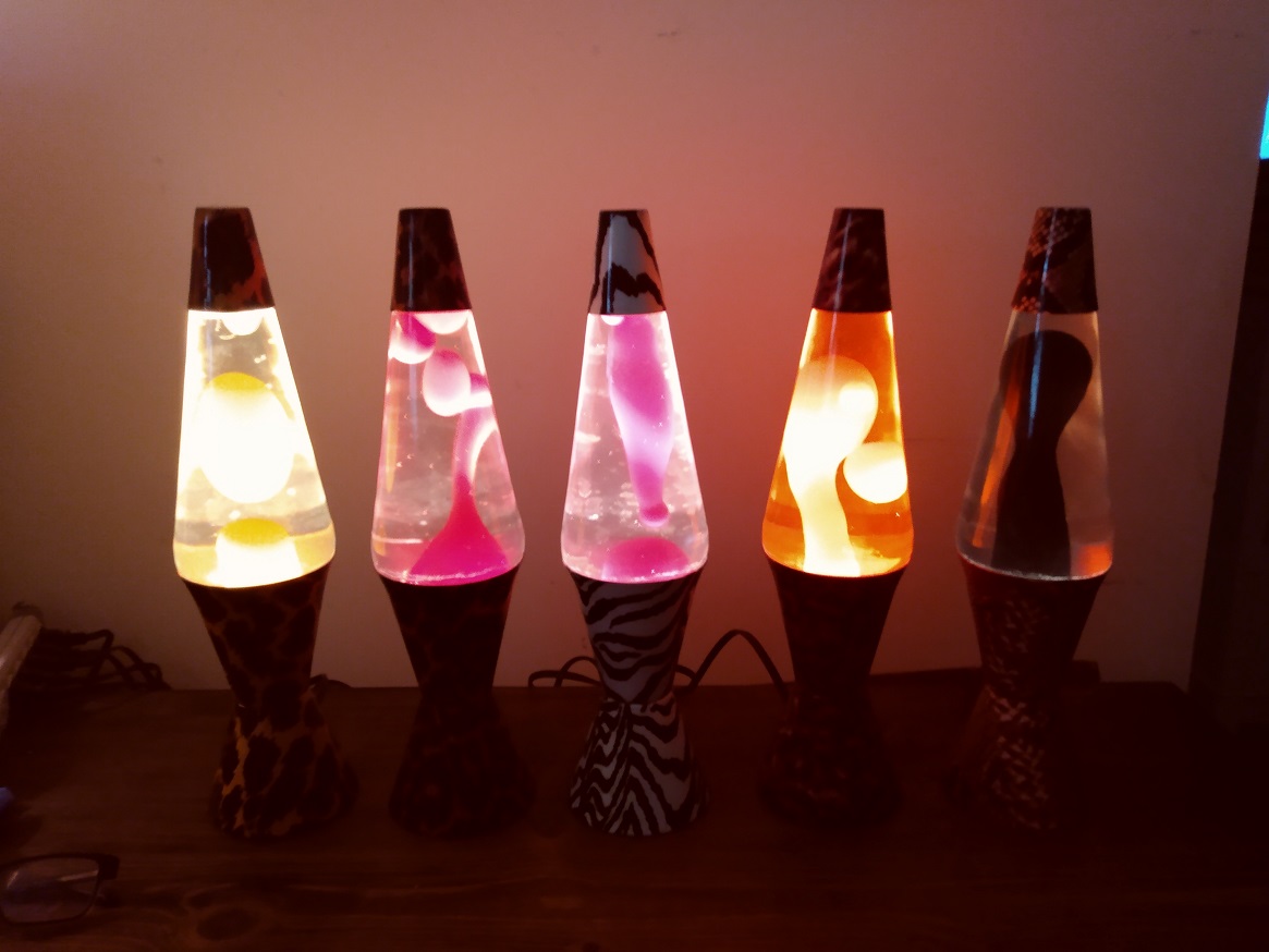 FIVE ORIGINAL SAFARI LAVA LAMPS
