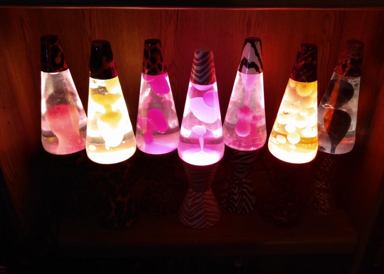 ALL SEVEN OF MY SAFARI LAVA LAMPS