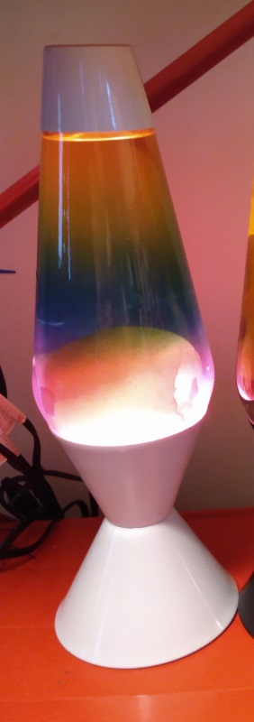 52 oz COLORMAX LAVA LAMP
