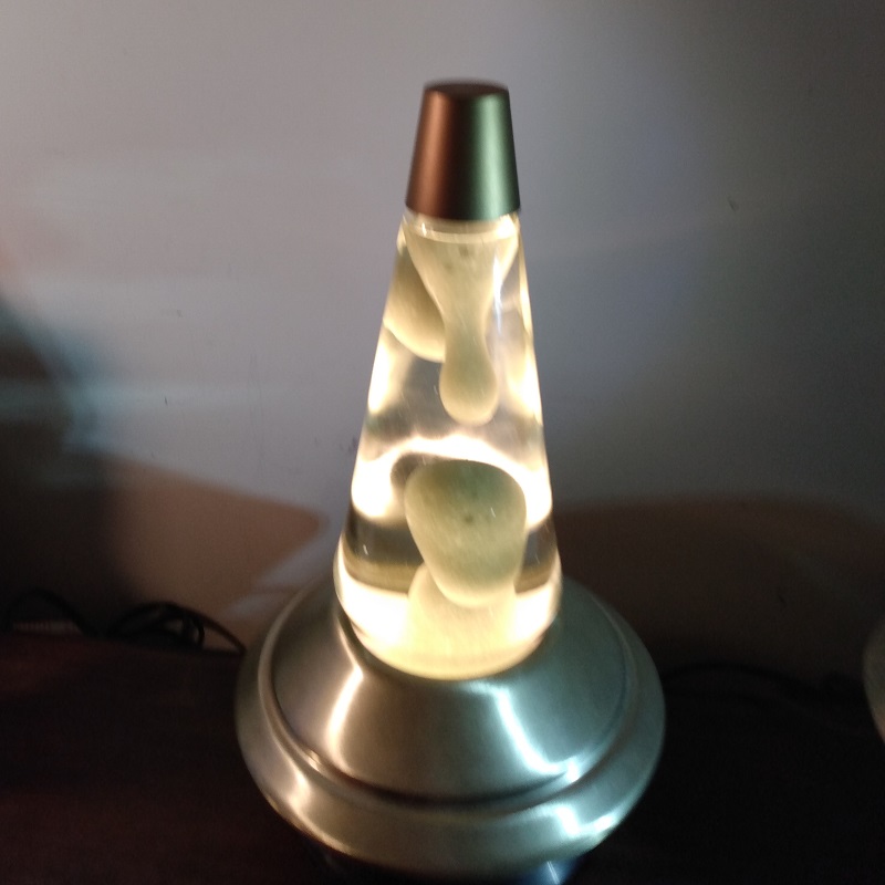 SATURNA LAVA LAMP