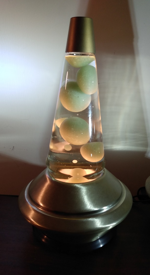 SATURNA LAVA LAMP