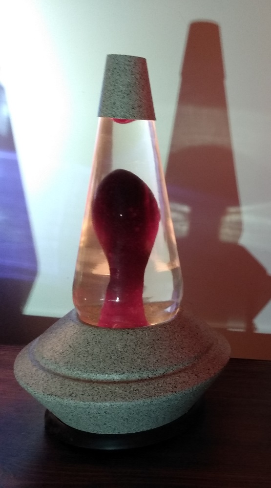 SATURNA LAVA LAMP