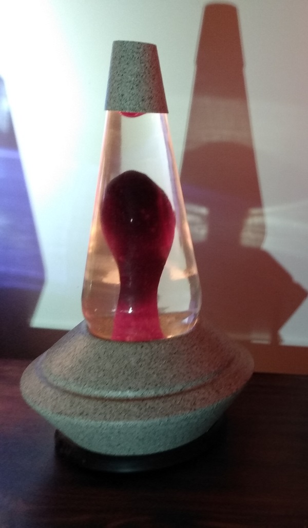 SATURNA LAVA LAMP