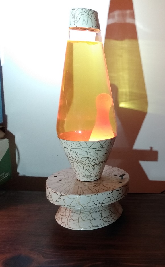 MUSIC BOX LAVA LAMP
