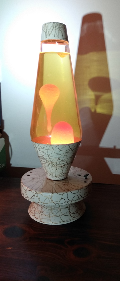 MUSIC BOX LAVA LAMP