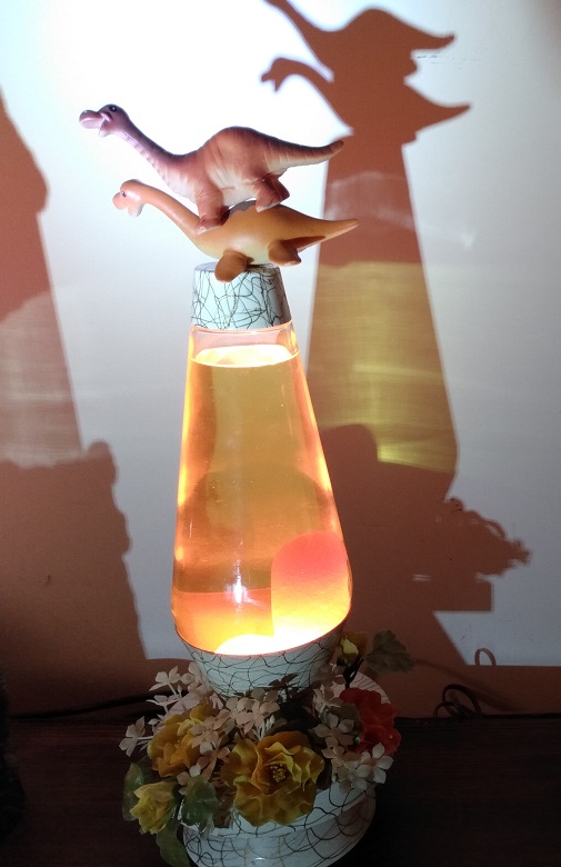 MUSIC BOX LAVA LAMP