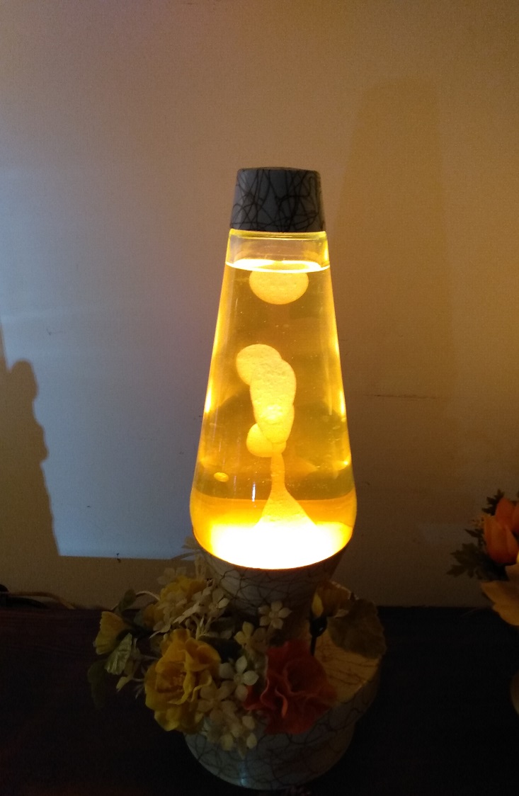 MUSIC BOX LAVA LAMP