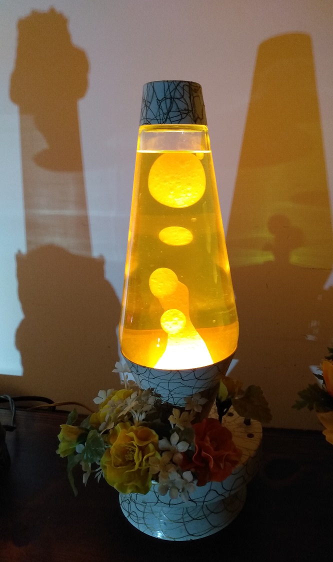 MUSIC BOX LAVA LAMP
