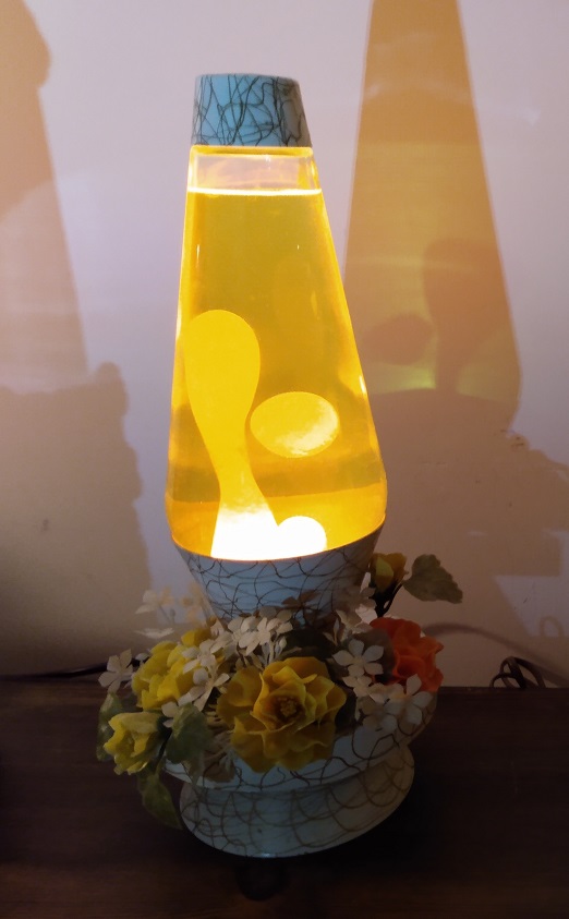 MUSIC BOX LAVA LAMP