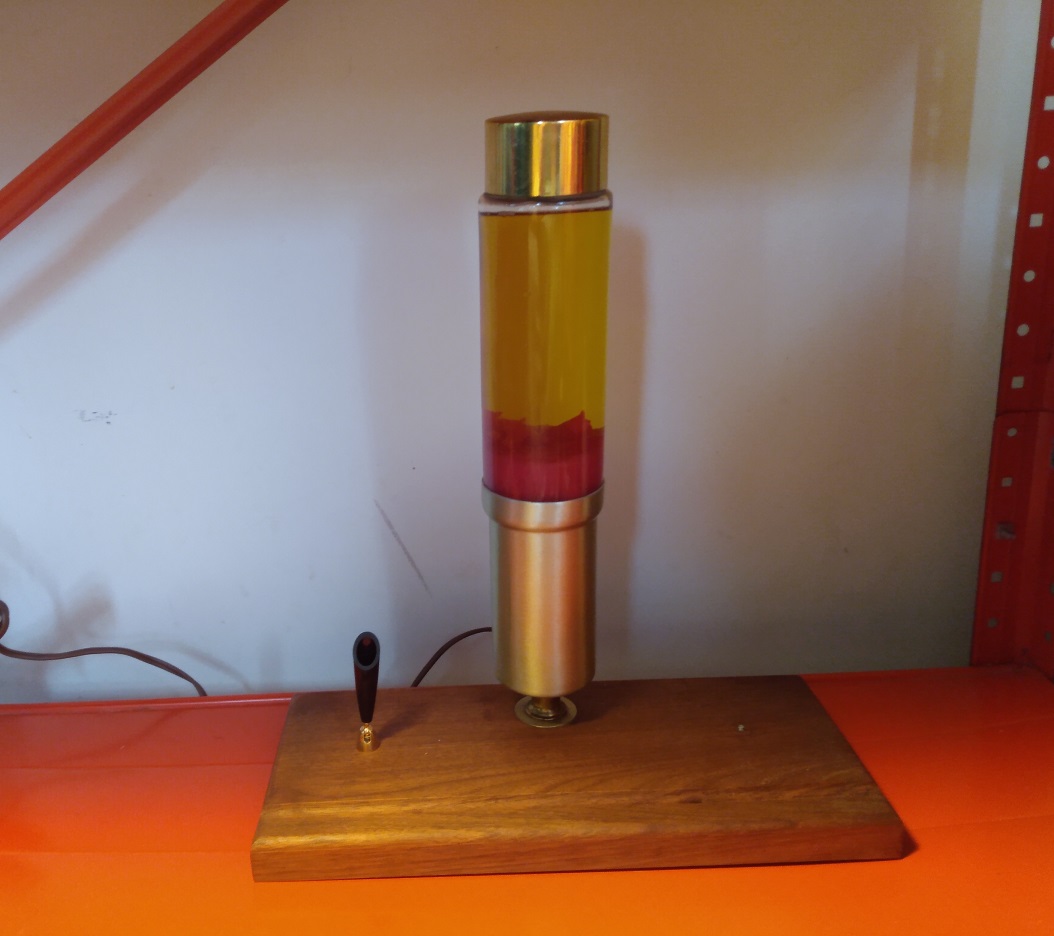 EXECUTIVE LAVA LAMP