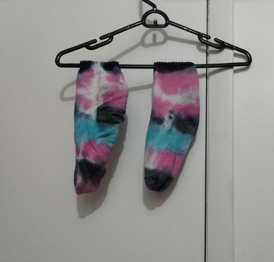 TIE DYE SOCKS