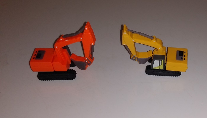 ORANGE AND YELLOW CRANE USB